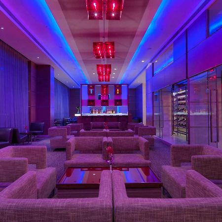 Radisson Blu Hotel, Greater Noida Kültér fotó The bar at the 101 lounge